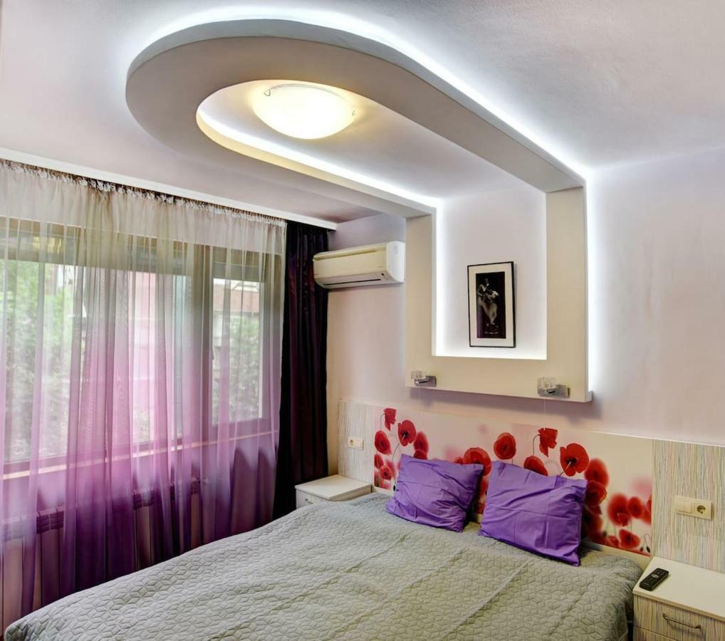 Spacious And Stylish Apartment In The Heart Of Sofia Plus Parking Bagian luar foto